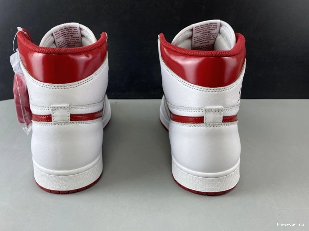 Retro Jordan (2017) 555088-103 Metallic Air Red 1 0520
